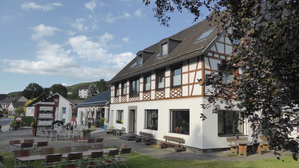 Pension Zur Schmiede ไอน์รัวห์ ภายนอก รูปภาพ